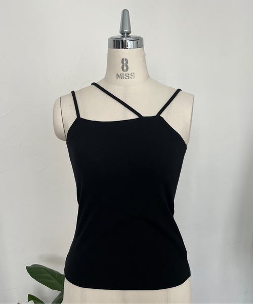 prose verse(プロズヴェール)の「アシメストラップカップ付きキャミ(キャミソール・レディース・オフホワイト/ブラック・フリ-)」の4枚目の写真