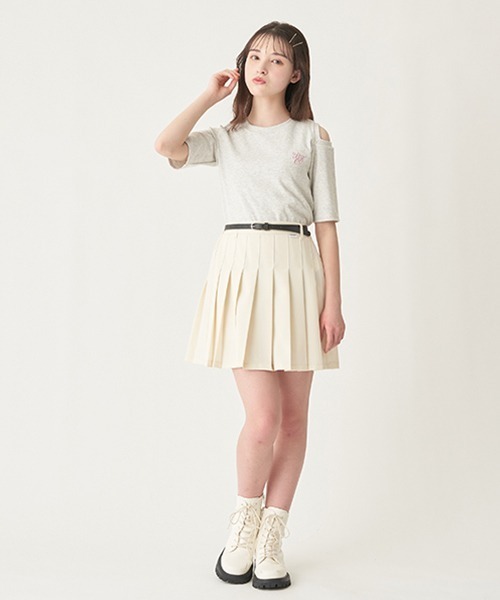 LOVETOXIC（ラブトキシック）の「肩あきテレコ半T（Tシャツ/カットソー・キッズ・ブラック/オフホワイト/ホワイト/サックスブルー・S/L/SS/M）」の6枚目の写真