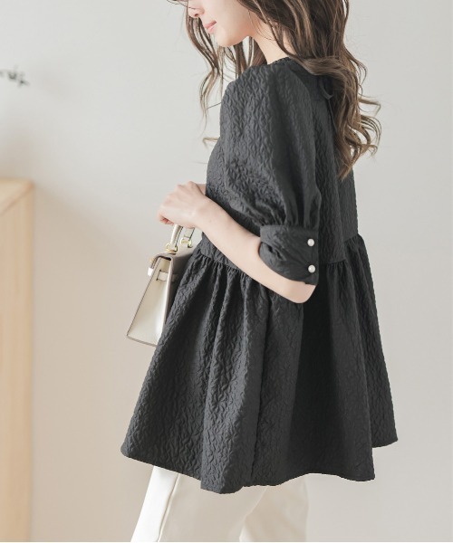 La-gemme(ラジェム)の「半袖ジャガードブラウス(シャツ/ブラウス・レディース・ブラック/グレー/ピンク/ホワイト・フリー)」の17枚目の写真