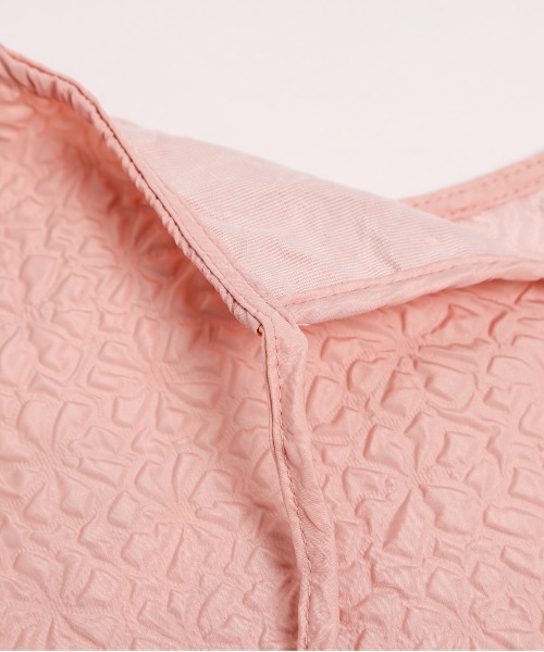 La-gemme(ラジェム)の「半袖ジャガードブラウス(シャツ/ブラウス・レディース・ブラック/グレー/ピンク/ホワイト・フリー)」の14枚目の写真