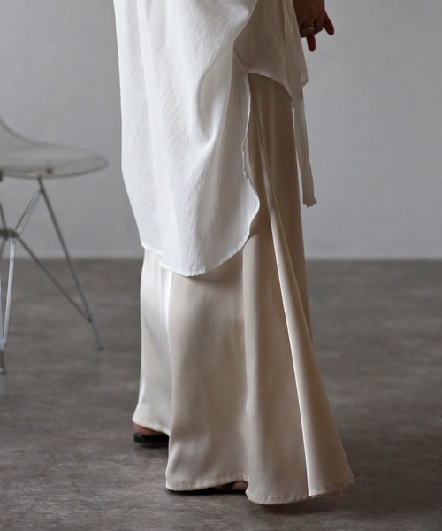 Bonjour Sagan（ボンジュールサガン）の「ウエストゴムサテンロングスカート（スカート・レディース・ダークブラウン/アイボリー・FREE）」の6枚目の写真