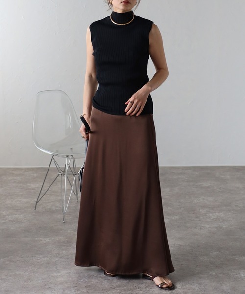 Bonjour Sagan（ボンジュールサガン）の「ウエストゴムサテンロングスカート（スカート・レディース・ダークブラウン/アイボリー・FREE）」の22枚目の写真