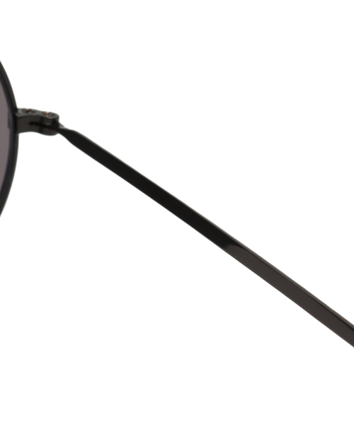 MOUSSY（マウジー）の「mirror round eye wear（サングラス・レディース・シルバー/ブラック・FREE）」の8枚目の写真