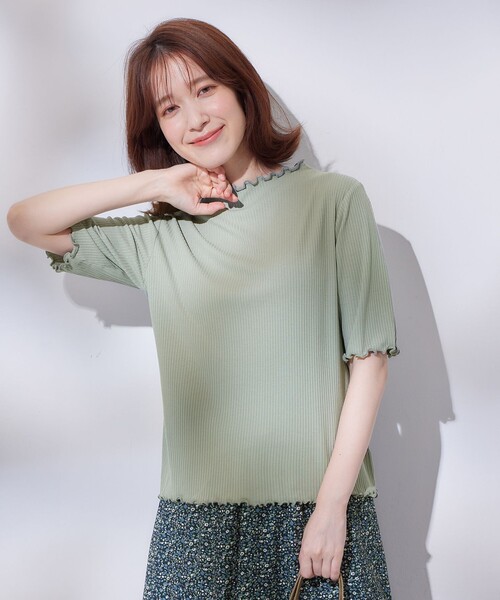 ANY(エニィ)の「メロー半袖Tシャツ(Tシャツ/カットソー・レディース・グレー系/アイボリー系/スモーキーグリーン系・2/3)」の4枚目の写真