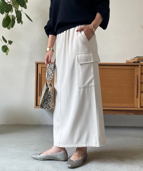 un dix cors（アンディコール）の「ツイルカーゴロングスカート（スカート・レディース・パープル/アイボリー/ネイビー・FREE）」の2枚目の写真