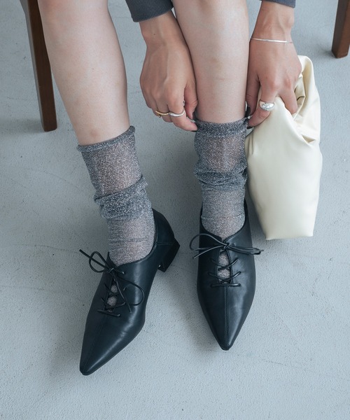 EVOL（イーボル）の「【EVOL】ソフトポインテッドレースアップパンプス IV5204（パンプス・レディース・アイボリー/ベージュ/ブラック・22.0cm/24.0cm/22.5cm/24.5cm/23.0cm/23.5cm）」の2枚目の写真