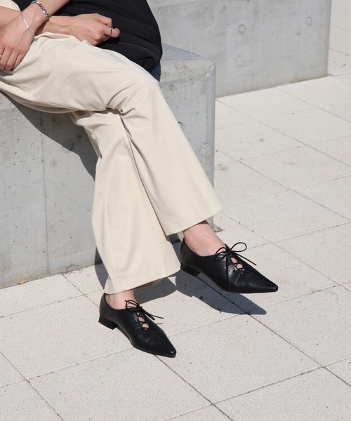 EVOL（イーボル）の「【EVOL】ソフトポインテッドレースアップパンプス IV5204（パンプス・レディース・アイボリー/ベージュ/ブラック・22.0cm/24.0cm/22.5cm/24.5cm/23.0cm/23.5cm）」の8枚目の写真