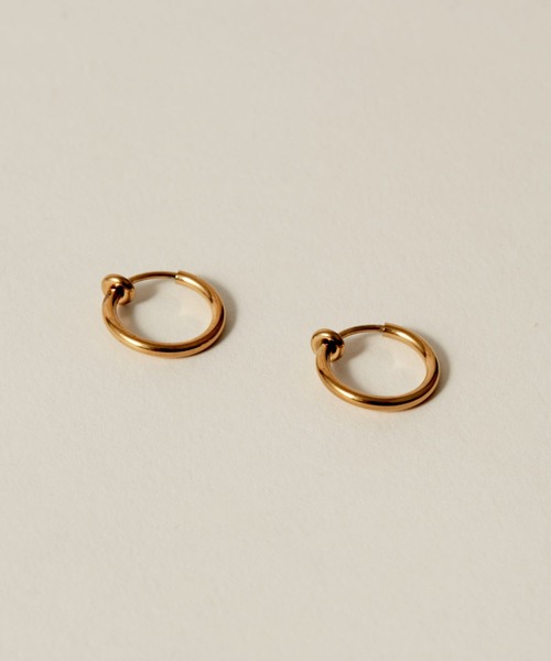 novice（ノーヴィス）の「【novice】Simple Hoop Earring［Stainless］（イヤリング・レディース・ゴールド/シルバー・FREE/ﾌﾘ-）」の10枚目の写真