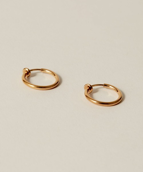 novice（ノーヴィス）の「【novice】Simple Hoop Earring［Stainless］（イヤリング・レディース・ゴールド/シルバー・FREE/ﾌﾘ-）」の16枚目の写真