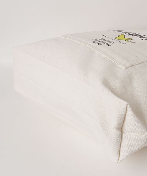 Mark Gonzales（マーク・ゴンザレス）の「MARK GONZALES ART WORK/マークゴンザレス　【Web限定】キャンバスプリント巾着トート（ショルダーバッグ・メンズ・ホワイト系1/ブラック系2/ホワイト系2/ブラック系1・FREE）」の5枚目の写真