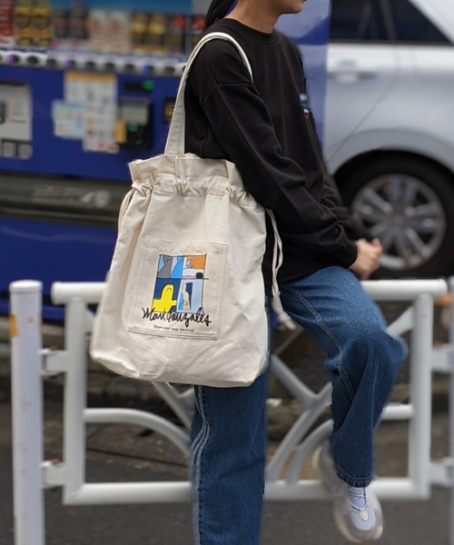 Mark Gonzales（マーク・ゴンザレス）の「MARK GONZALES ART WORK/マークゴンザレス　【Web限定】キャンバスプリント巾着トート（ショルダーバッグ・メンズ・ホワイト系1/ブラック系2/ホワイト系2/ブラック系1・FREE）」の20枚目の写真