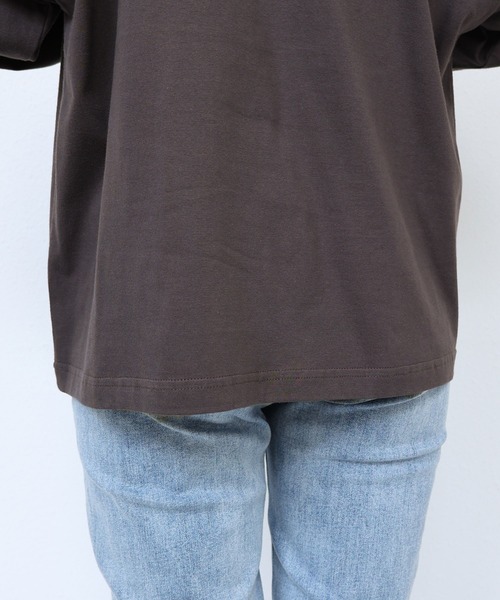 andme(アンドミー)の「モックネックボリューム袖長袖Tシャツ(Tシャツ/カットソー・レディース・スミクロ/ブラック/ブルーグレー/ベージュ系その他/オフホワイト/ホワイト×ブラック/ブラウン・M/L)」の18枚目の写真