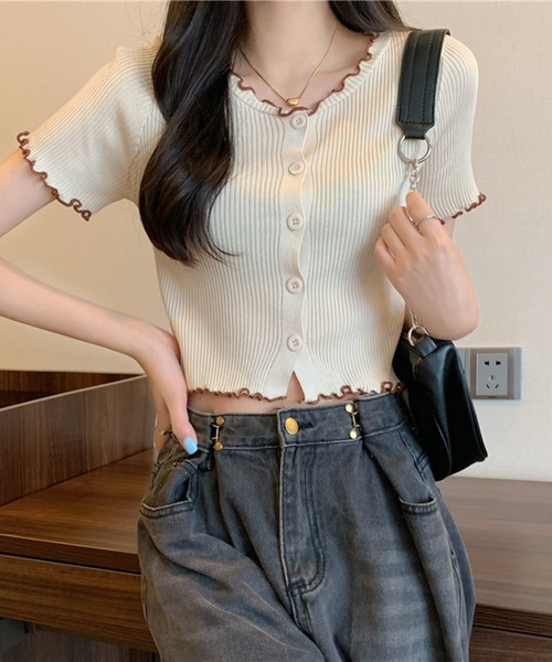 Lilamusant(リラミュゾン)の「【Un】【it】【Lilamusant(リラミュゾン)】配色メロー半袖リブニットクロップドトップス(カーディガン/ボレロ・レディース・ブラック/アイボリー/ブルー/ピンク/ホワイト・FREE)」の6枚目の写真