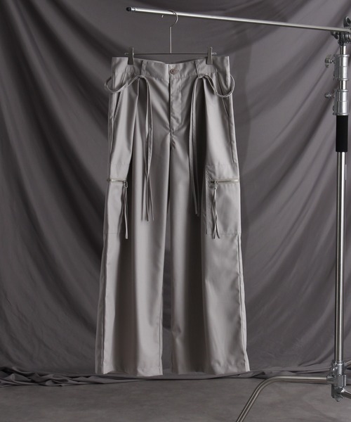 welise（ウェライズ）の「【welise/ウェライズ】ハイエストTR コードギミック モードカーゴパンツ/ワイドパンツ（カーゴパンツ・メンズ・ブラック/ライトグレー/スモークグレー/チャコールグレー・S/M/L）」の6枚目の写真