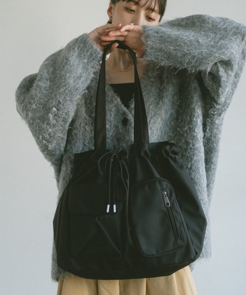 VANNIE U（ヴァニーユー）の「アウトポケットドロストバッグ（トートバッグ・レディース・アイボリー/ブラック・FREE）」の8枚目の写真