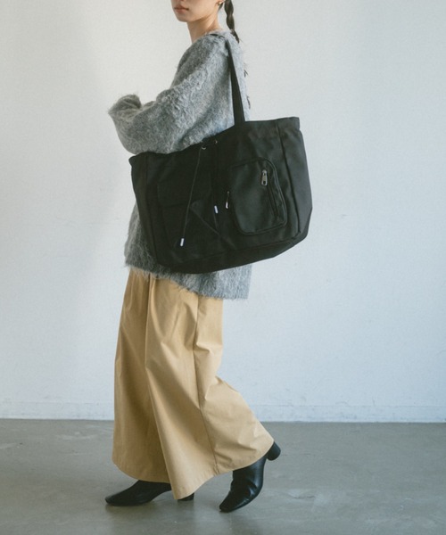 VANNIE U（ヴァニーユー）の「アウトポケットドロストバッグ（トートバッグ・レディース・アイボリー/ブラック・FREE）」の10枚目の写真