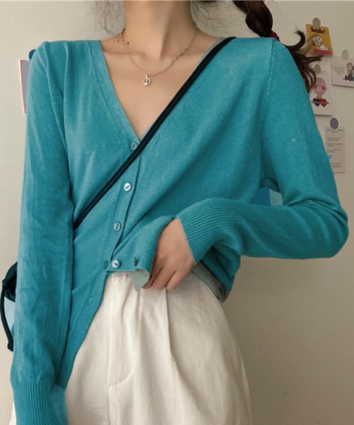 Silly（シリー）の「【韓国コーデに◎】9 color Vネックカーディガン（カーディガン/ボレロ・レディース・ブラウン/グリーン/ブラック/ライトブルー/ベージュ/グレー/ライトグリーン/ピンク/イエロー・FREE）」の6枚目の写真