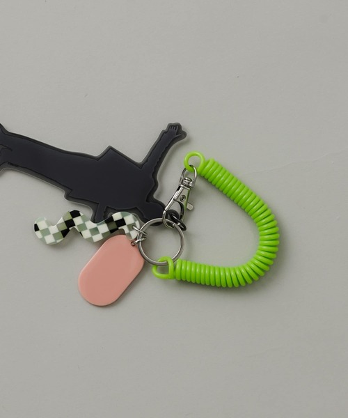 SMELLY（スメリー）の「コイルチェーンキーホルダー（キーホルダー・レディース・グリーン/ブルー/イエロー/ピンク/オレンジ/レッド/パープル/ライトブルー・-）」の16枚目の写真