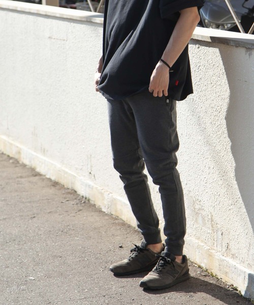 ZIP FIVE（ジップファイブ）の「【ZIP FIVE】 ポンチ 切替 テーパード スウェット イージーケア ジョガーパンツ（スウェットパンツ・メンズ・カーキ/グレー/ネイビー/ブラック/チャコール・LARGE/SMALL/MEDIUM/X-LARGE）」の9枚目の写真
