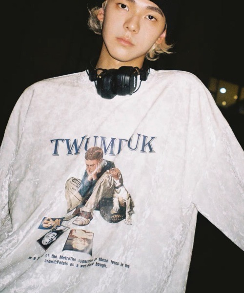 ALL RUNS(オールランズ)の「プリントロンT ストリート(Tシャツ/カットソー・メンズ・ブルー/ホワイト/ブラック・L/2XL/XL)」の2枚目の写真