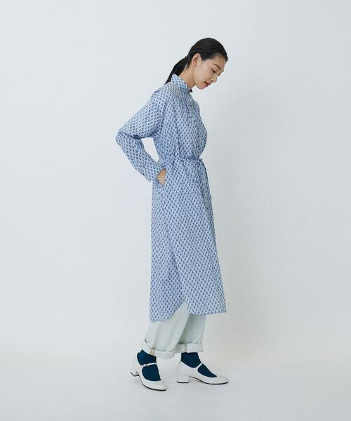 LOISIR（ロワズィール）の「リバティプリントシャツワンピース