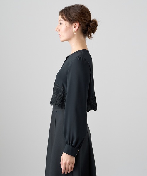 ANAYI（アナイ）の「バックサテン刺繍シャツ ブラウス（シャツ