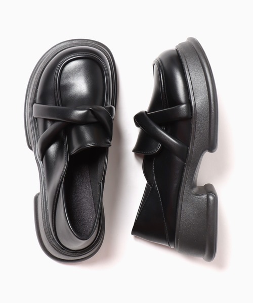 Chick(チック)の「【TAE×Chick】ツイストスクエアトゥローファー(ローファー・レディース・ブラック・23.5/24/23/24.5)」の18枚目の写真