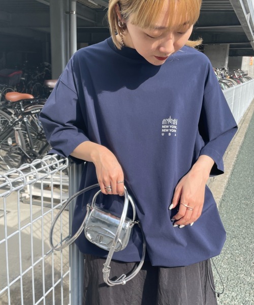 Manhattan Portage（マンハッタンポーテージ）の「[MANHATTAN PORTAGE/マンハッタンポーテージ] 別注 4WAYストレッチナイロン バックプリントTシャツ（Tシャツ/カットソー・レディース・ブラック/ライトグレー/ネイビー・M/L/XL）」の3枚目の写真