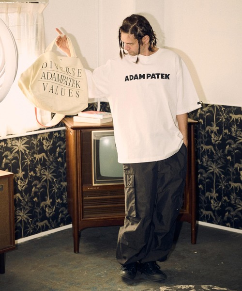 ADAM PATEK（アダムパテック）の「ADAMPATEK/news paper bag/ニュースペーパーバッグ（ショルダーバッグ・メンズ・ブラック/ホワイト・FREE）」の13枚目の写真