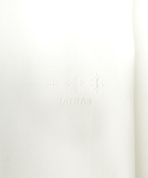 TATRAS（タトラス）の「[TATRAS/タトラス] 別注 GLUTO ブランドロゴ刺繍 ショートスリーブTシャツ（Tシャツ/カットソー・レディース・ホワイト/ブラック・3/2/1/4）」の19枚目の写真