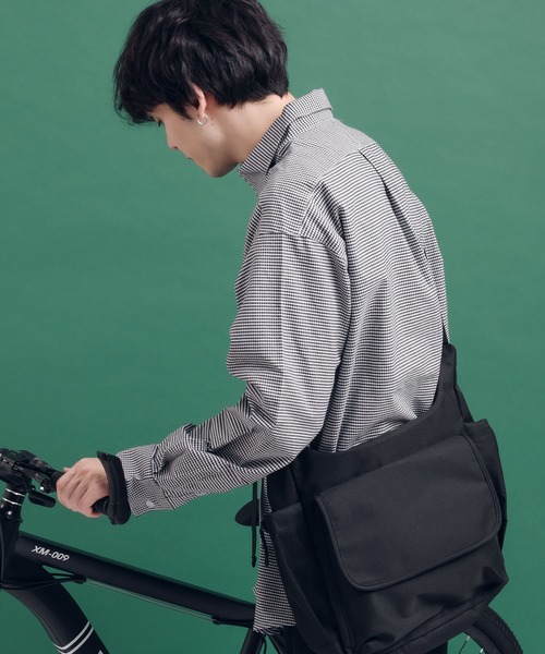 MUHET(ミュエータ)の「アソートレギュラーカラーシャツ(シャツ/ブラウス・レディース・イエロー/ブラウン/ブラック/オフホワイト/ブルー・MEDIUM/LARGE/SMALL)」の16枚目の写真