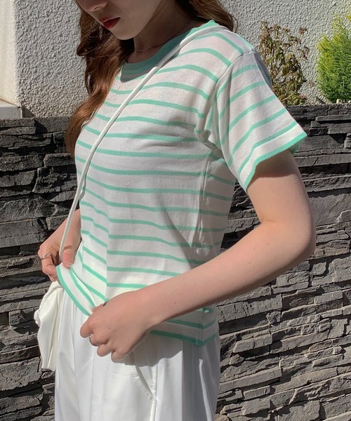 SHEPP(シープ)の「カラフルボーダー Tシャツ(Tシャツ/カットソー・レディース・ブラック/ベージュ/グリーン/レッド/ブルー・S)」の6枚目の写真