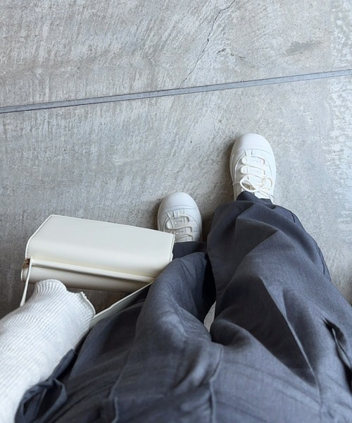 t a r o s u（タロス）の「simple round sneaker/シンプルラウンドスニーカー（スニーカー・レディース・ブラック/ホワイト・23.0cm/24.0cm/23.5㎝）」の15枚目の写真