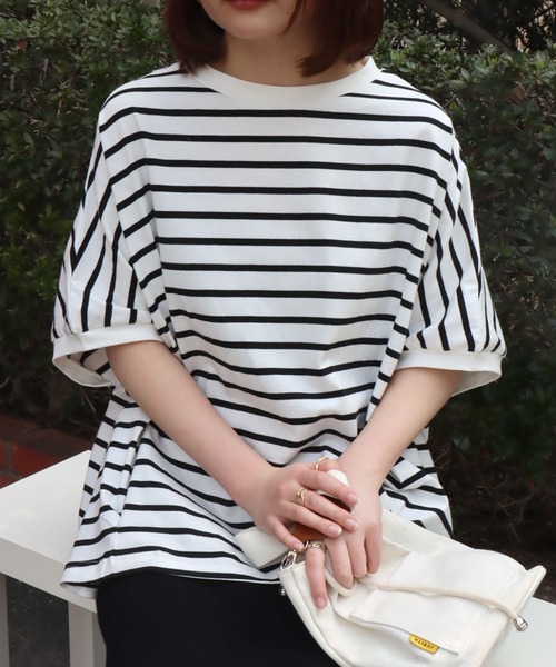 libelle more(リベル モア)の「《接触冷感/USAコットン》裾タック プルオーバー(Tシャツ/カットソー・レディース・ホワイト×ブラック/ホワイト×グリーン/ブラウン系その他/ネイビー×ホワイト/ベージュ系その他/ホワイト×ネイビー/ホワイト×ピンク・M)」の3枚目の写真
