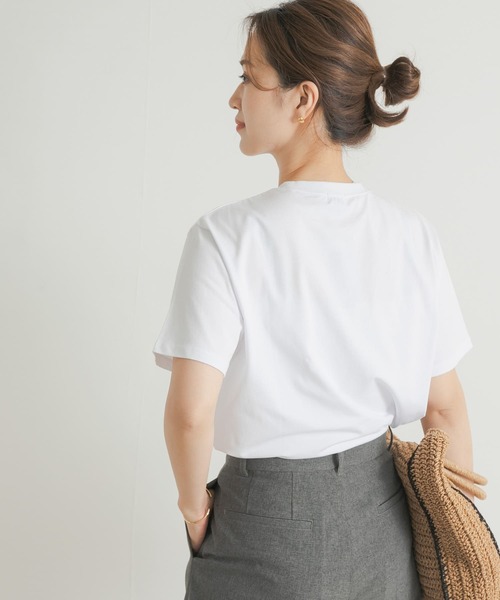 URBAN RESEARCH DOORS(アーバンリサーチドアーズ)の「ロゴプリントTシャツ(Tシャツ/カットソー・レディース・ブラック系その他/ベージュ系その他/グレー系その他・MEDIUM)」の21枚目の写真