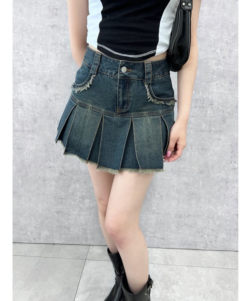 Figments（フィグメンツ）の「プリーツヘムフリンジデニムミニスカート（デニムスカート・レディース・ブラック/インディゴブルー/ブルー系その他/スカイブルー/ブラック系その他・SMALL/MEDIUM）」の6枚目の写真