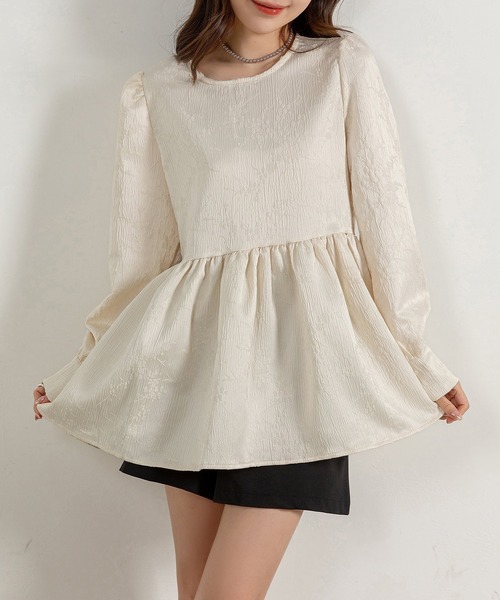 DAY CLOSET(デイ クローゼット)の「レディース 長袖チャイナ刺繍風ペプラムトップス(シャツ/ブラウス・レディース・アイボリー/ブラック/ホワイト・S/M/L)」の22枚目の写真