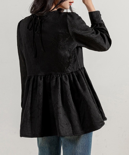 DAY CLOSET(デイ クローゼット)の「レディース 長袖チャイナ刺繍風ペプラムトップス(シャツ/ブラウス・レディース・アイボリー/ブラック/ホワイト・S/M/L)」の7枚目の写真