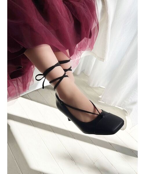 RESEXXY(リゼクシー)の「ストラップデザインパンプス(パンプス・レディース・ベージュ/ブラック・SMALL/MEDIUM/LARGE)」の21枚目の写真