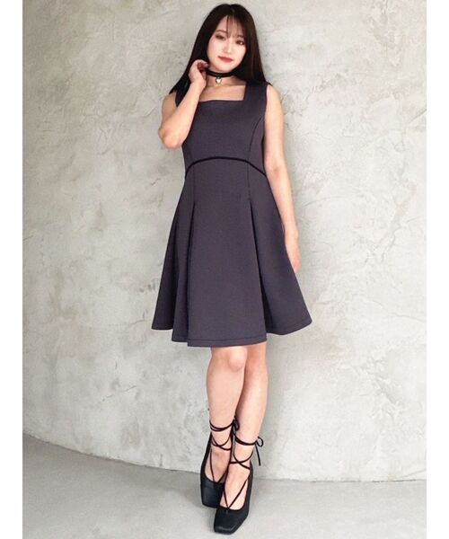 RESEXXY(リゼクシー)の「ストラップデザインパンプス(パンプス・レディース・ベージュ/ブラック・SMALL/MEDIUM/LARGE)」の18枚目の写真