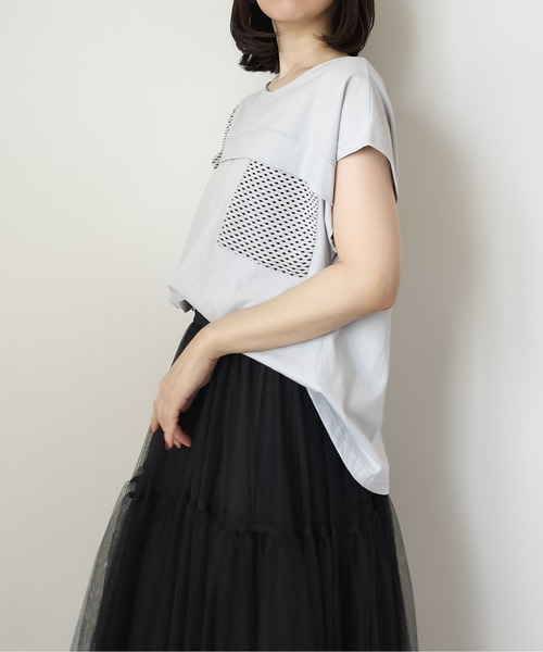 Virca(ヴィルカ)の「ドビー切替プルオーバー(Tシャツ/カットソー・レディース・ブルー/オフホワイト/ブラック・38)」の2枚目の写真