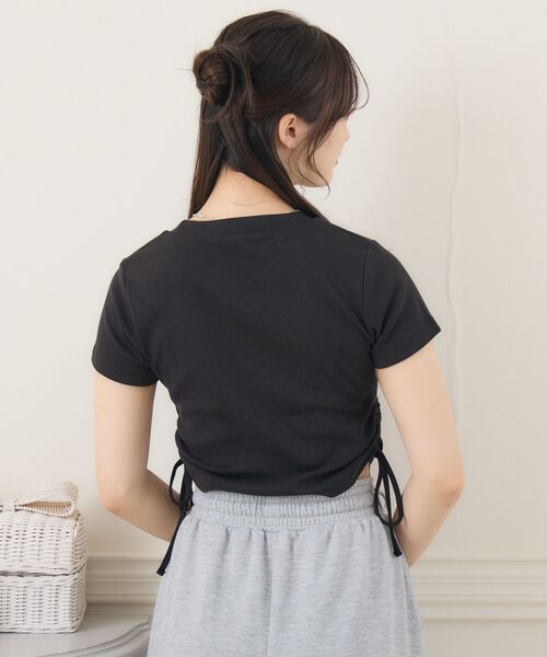 ems excite(エムズエキサイト)の「サイドオープンドロストTEE(Tシャツ/カットソー・レディース・ブラック/ピンク/オフホワイト/ブルー・FREE)」の11枚目の写真