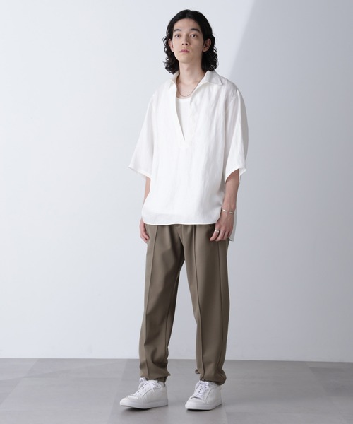 NANO universe（ナノユニバース）の「「モダンコンフォートシリーズ」スリムイージーピンタックパンツ（その他パンツ・メンズ・グレイッシュベージュ/ブラック/ネイビー/チャコール・L/M/S）」の5枚目の写真