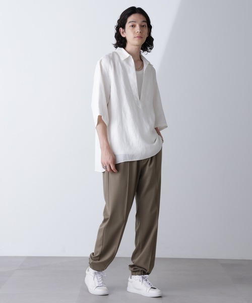 NANO universe（ナノユニバース）の「「モダンコンフォートシリーズ」スリムイージーピンタックパンツ（その他パンツ・メンズ・グレイッシュベージュ/ブラック/ネイビー/チャコール・L/M/S）」の8枚目の写真