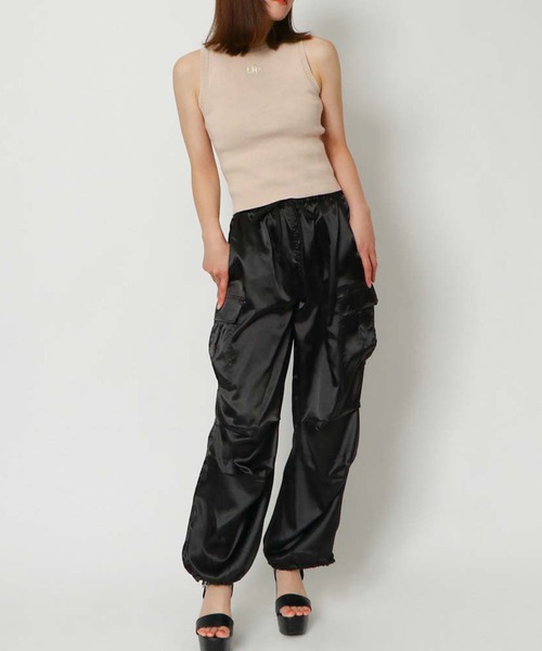 GORGE(ゴージ)の「《ピグメント加工×ヘルシー肌見せ》レディース ノースリーブ ニットタンクトップ 春夏秋(Tシャツ/カットソー・レディース・ブラック/ピンク/ライトベージュ・F)」の7枚目の写真