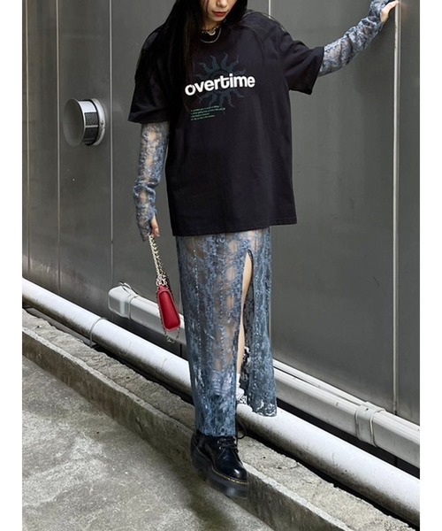 EVRIS(エヴリス)の「OVER TIMEグラフィックBIG Tシャツ(Tシャツ/カットソー・レディース・ホワイト/グレー/ブラック・FREE)」の8枚目の写真