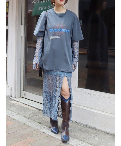 EVRIS(エヴリス)の「OVER TIMEグラフィックBIG Tシャツ(Tシャツ/カットソー・レディース・ホワイト/グレー/ブラック・FREE)」の20枚目の写真