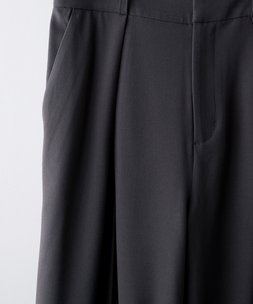 VELNUS】Double tuck design wide flare slacks/ダブルタックデザイン
