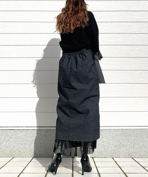 Q（キュー）の「メッシュレイヤードスカート（スカート・レディース・ネイビー/カーキ・MEDIUM）」の14枚目の写真