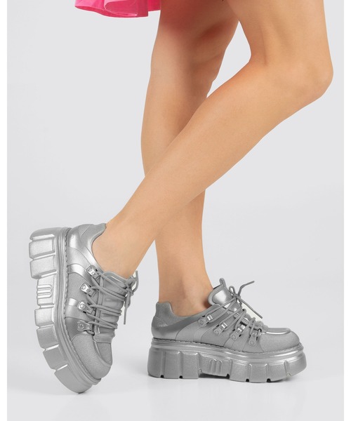 melissa（メリッサ）の「MELISSA REBEL AD（スニーカー・レディース・シルバー/ブラック・35-36/39/38/37）」の2枚目の写真